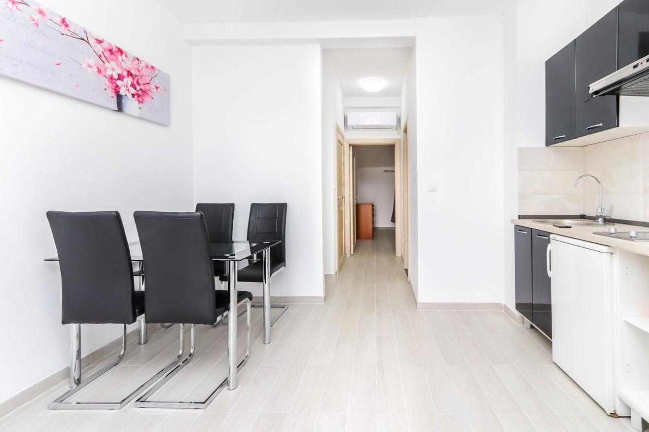 Ssm Apartmani Kotor Ngoại thất bức ảnh