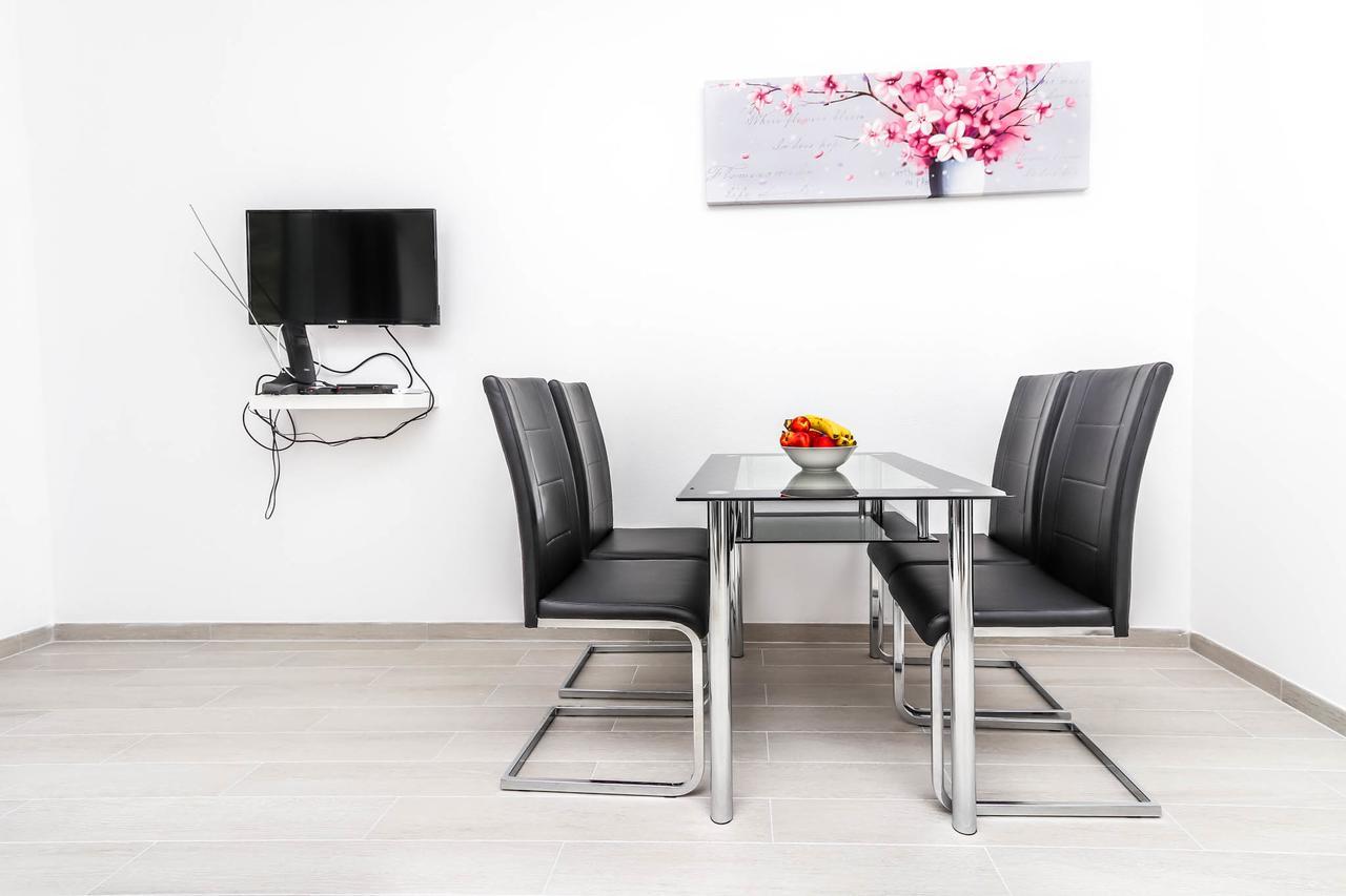 Ssm Apartmani Kotor Ngoại thất bức ảnh