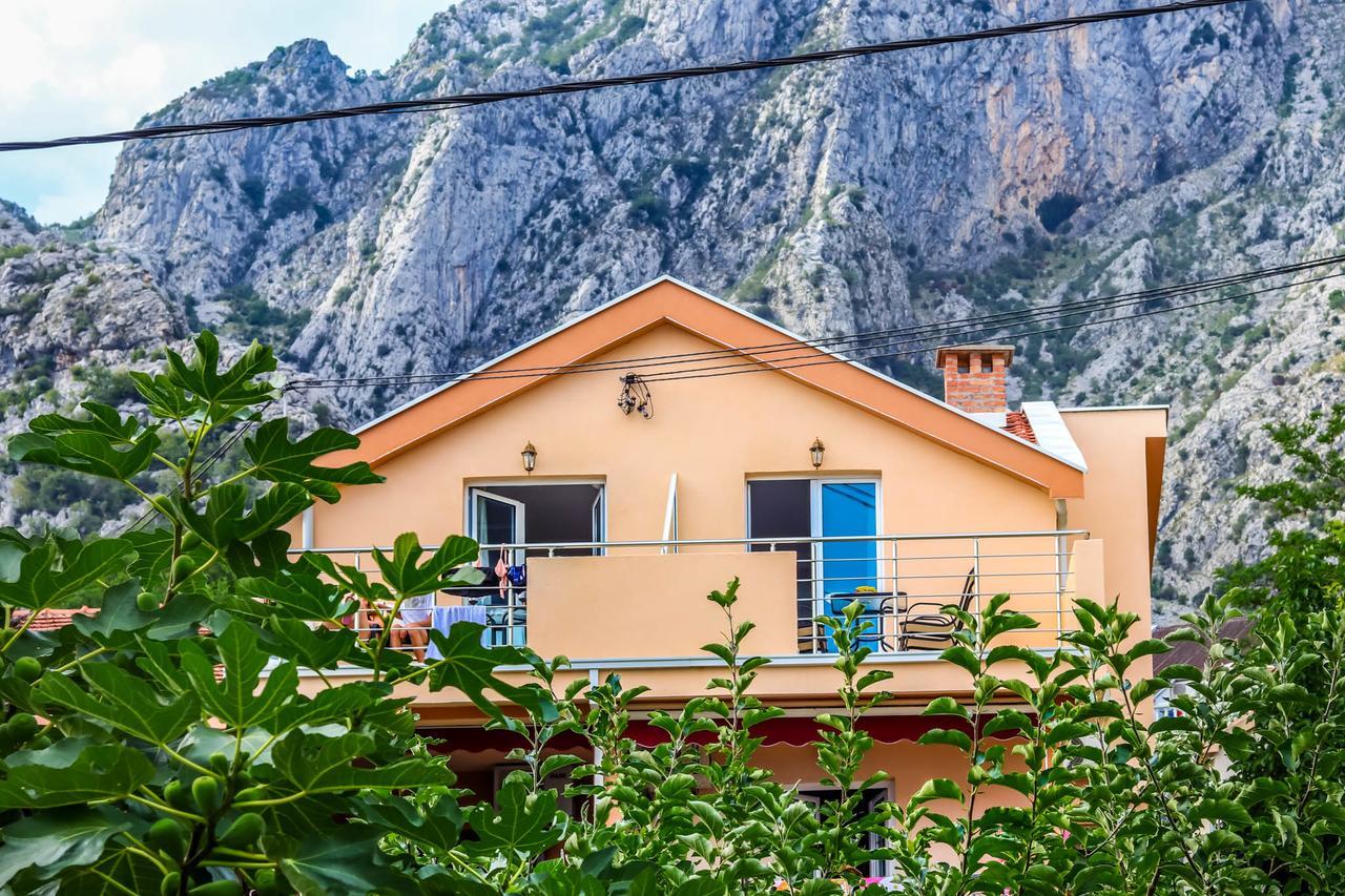 Ssm Apartmani Kotor Ngoại thất bức ảnh